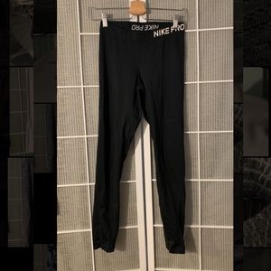 NIKE PRO DRY FIT LEGGINGS